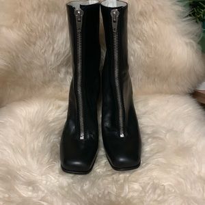 Céline Boots with zipper and slightly wedge heel.